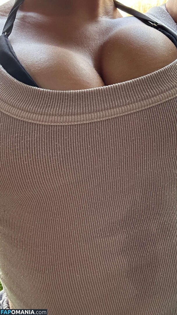 Corinna Kopf / CorinnaKopf Nu OnlyFans  Photo fuitée #126