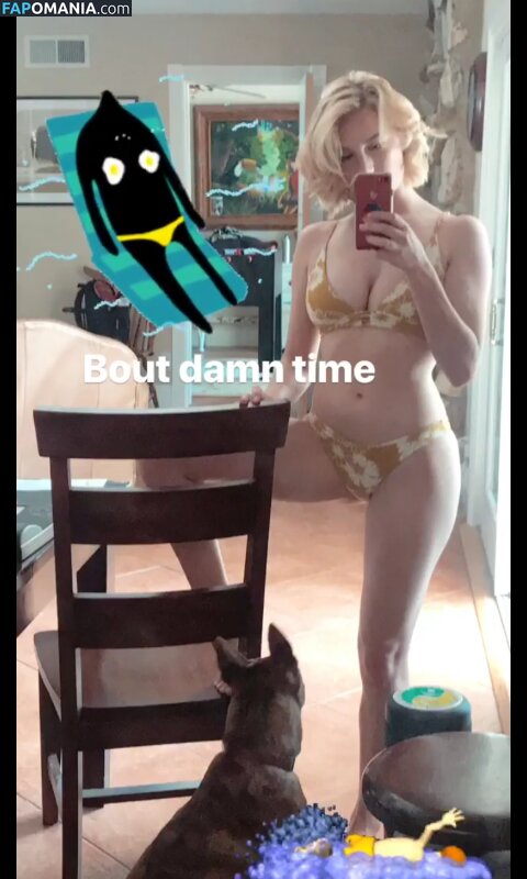 Courtney Miller / co_mill / typicalvlogs Nu OnlyFans  Photo fuitée #638