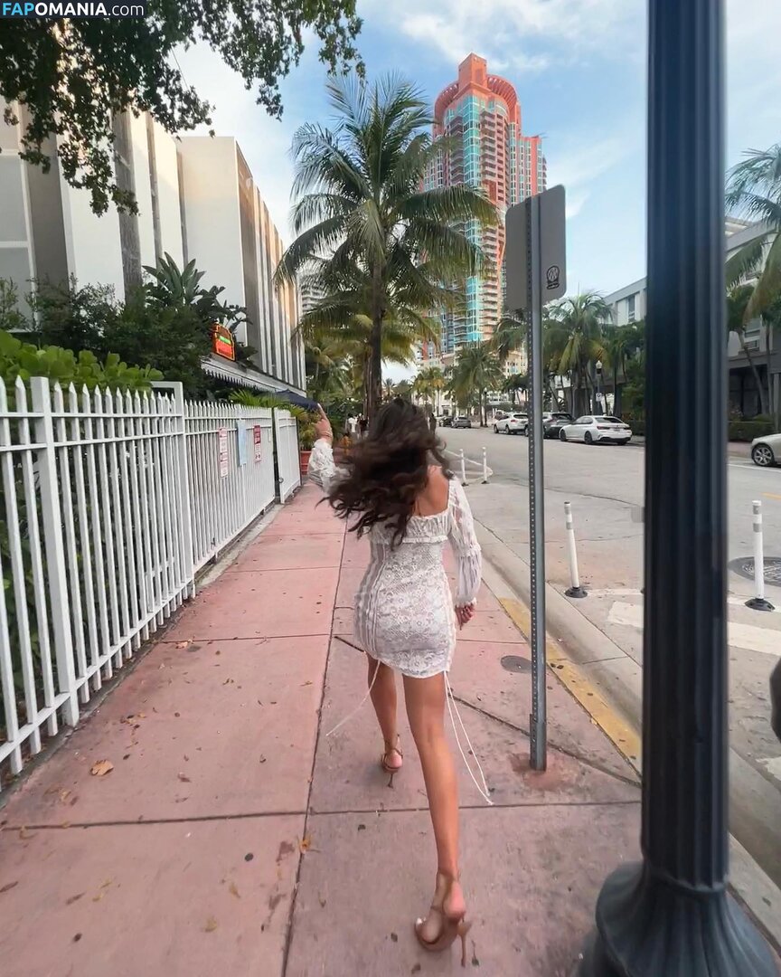 Courtney Sarault / court_sarault / courtsarault / https: Nu OnlyFans  Photo fuitée #41