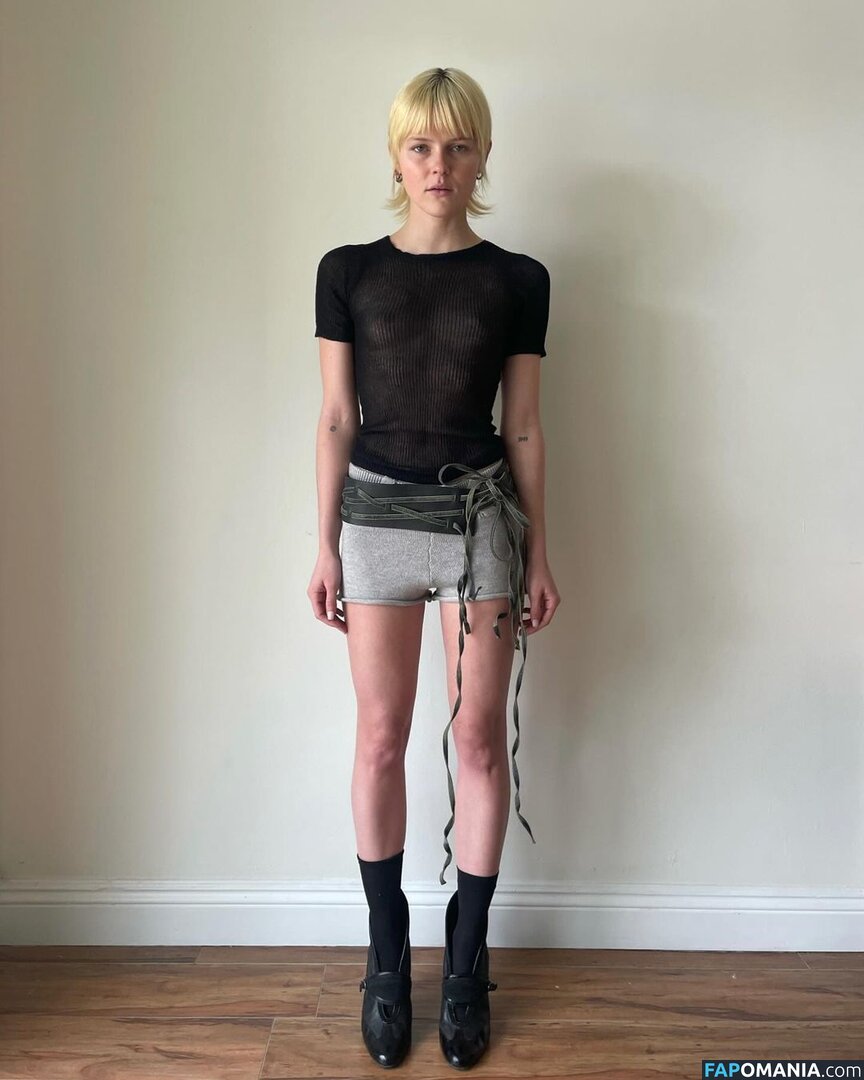 courtneymawhorr / courtneymawhorrr Nu OnlyFans  Photo fuitée #1