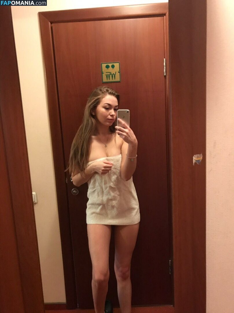 Crystallandysh Nu OnlyFans  Photo fuitée #56