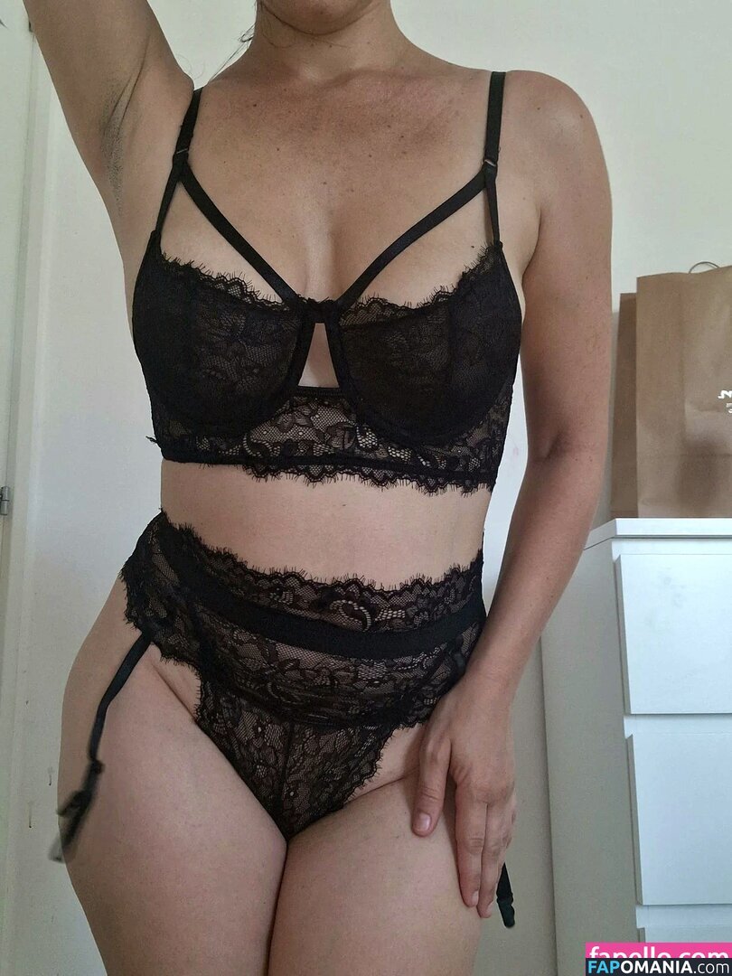 Cuckold_wife93 / cuckold_wife_93 / https: Nu OnlyFans  Photo fuitée #4