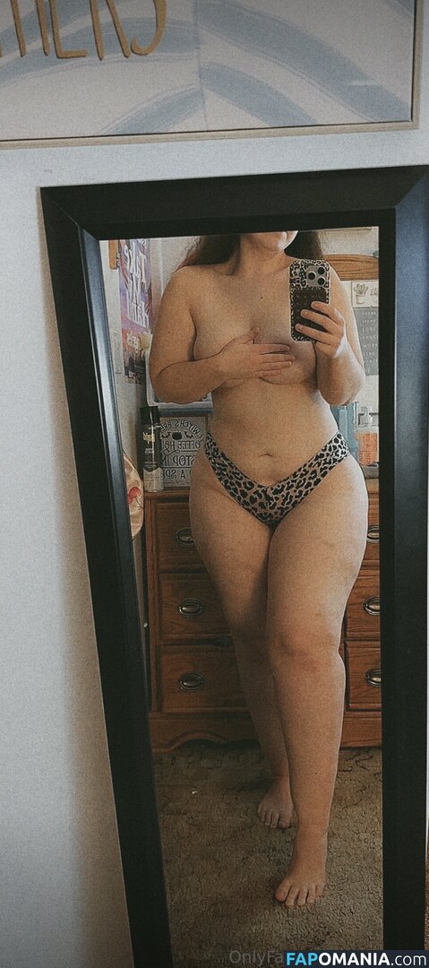 curlyfries / curlyfrycrissy / curvycurlychrisy Nu OnlyFans  Photo fuitée #2
