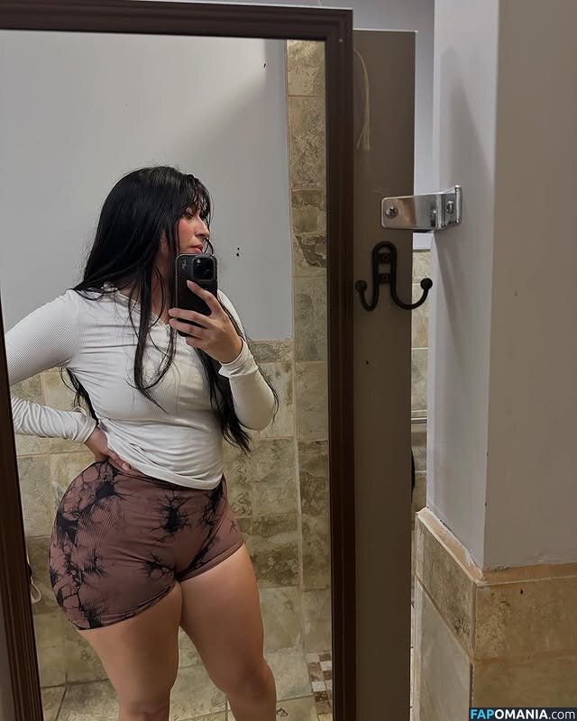 Curvy Goddesses / curvy_goddess_ / littlecurvygoddess Nu OnlyFans  Photo fuitée #7