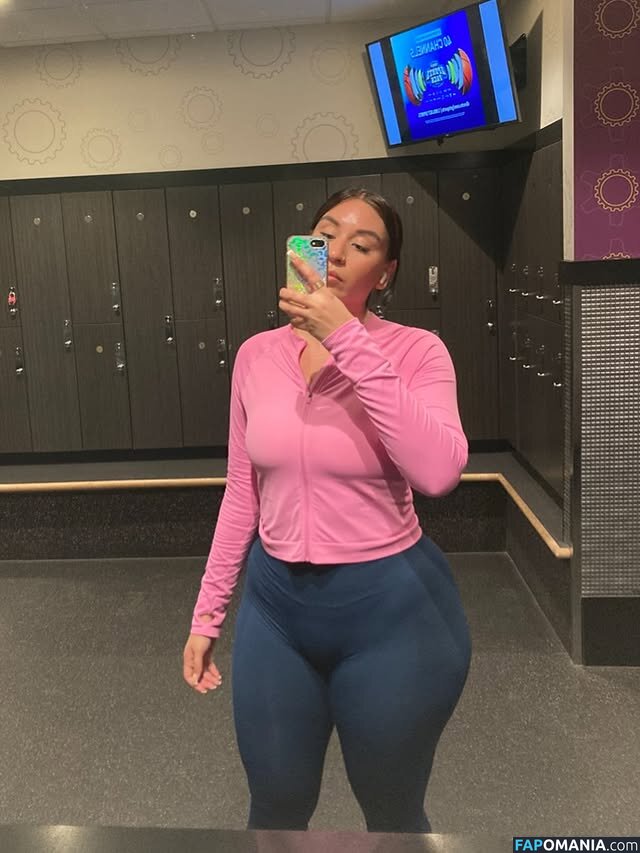 Curvy Goddesses / curvy_goddess_ / littlecurvygoddess Nu OnlyFans  Photo fuitée #10