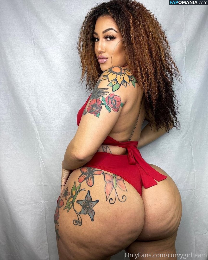 curvygirlteam Nu OnlyFans  Photo fuitée #15