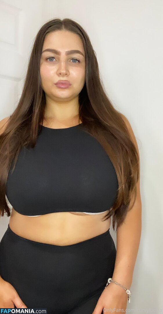 curvylucina / lucialucina Nu OnlyFans  Photo fuitée #14