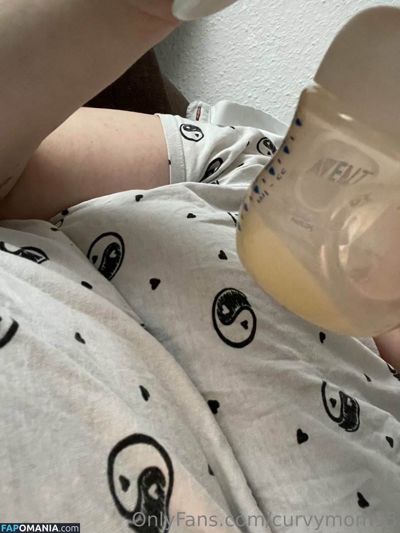 curvymom95 / the_curvy_mom_ Nu OnlyFans  Photo fuitée #8