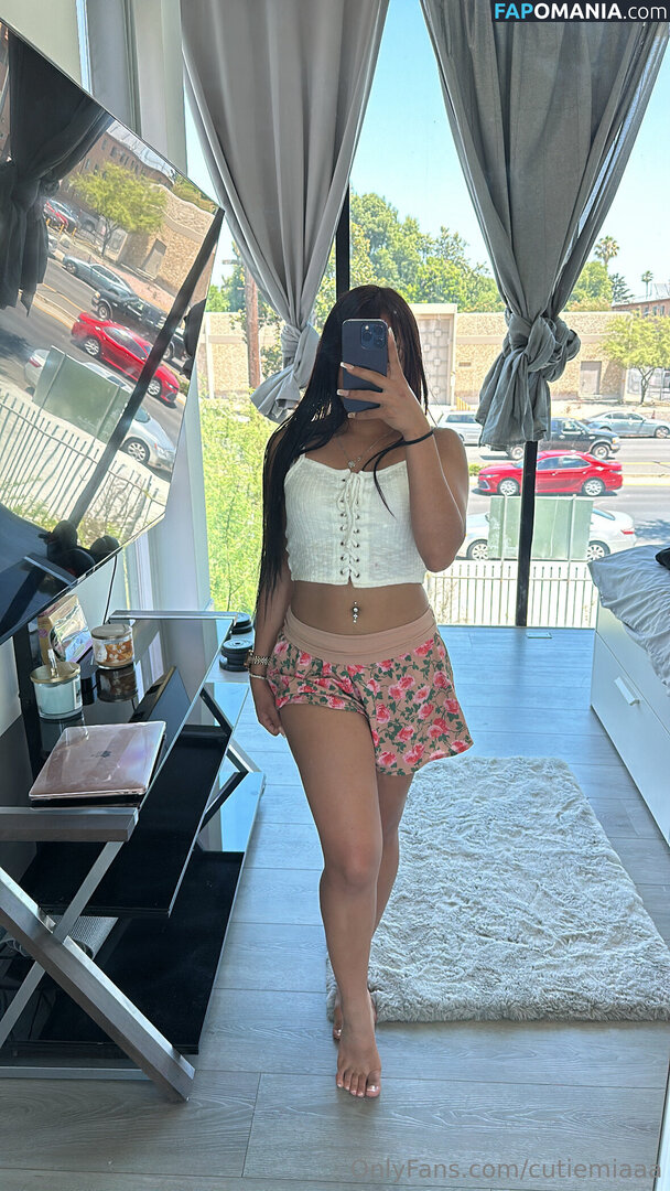 cutiemiaaa / cutiemiaaaaa_ Nu OnlyFans  Photo fuitée #2