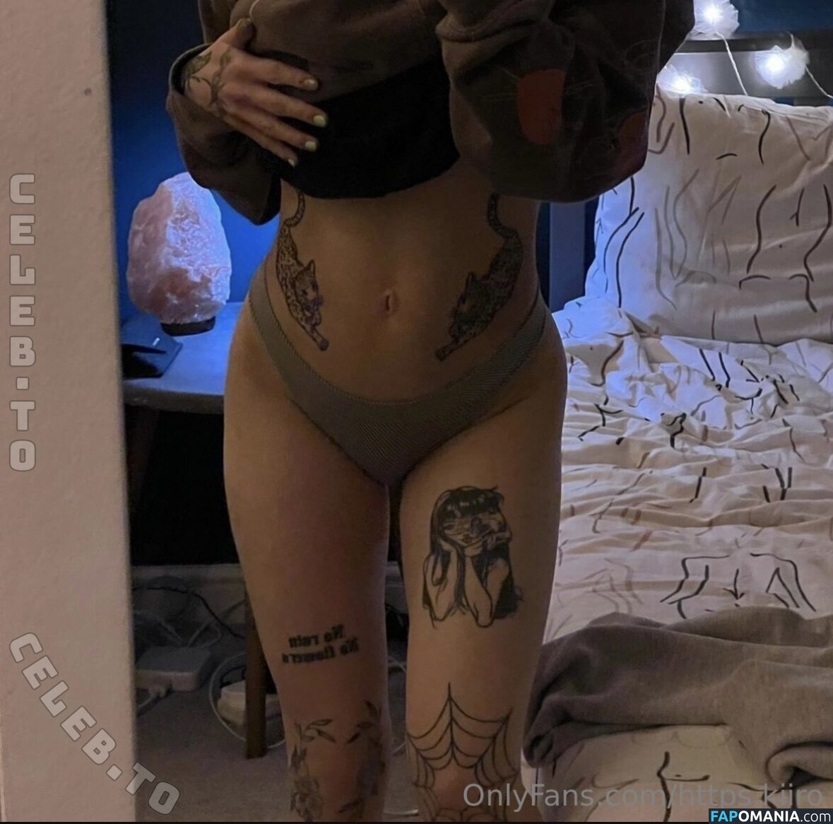 Cyber.rue / https: Nu OnlyFans  Photo fuitée #15
