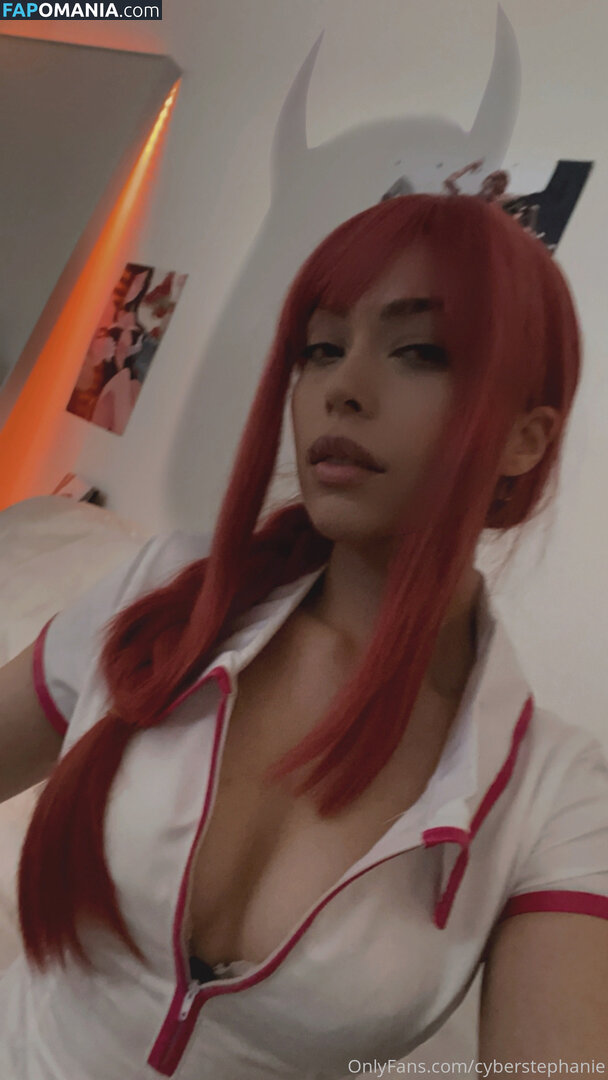 Cyberstephanie Nu OnlyFans  Photo fuitée #38