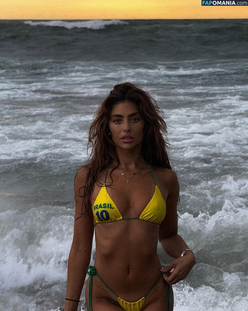 Cynthia Makhoul / cynthiaatvnco / https: / iam_thiaaa Nu OnlyFans  Photo fuitée #8