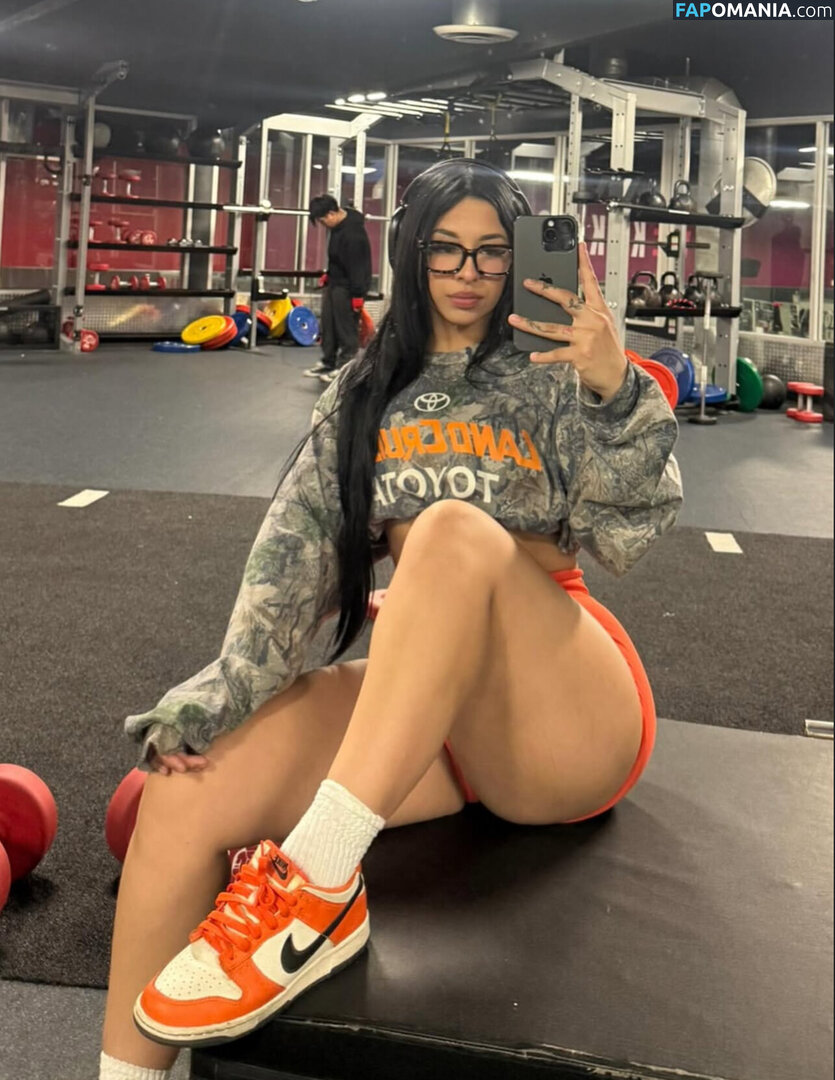 cynthiia.xx / cynthiia_xv Nu OnlyFans  Photo fuitée #1