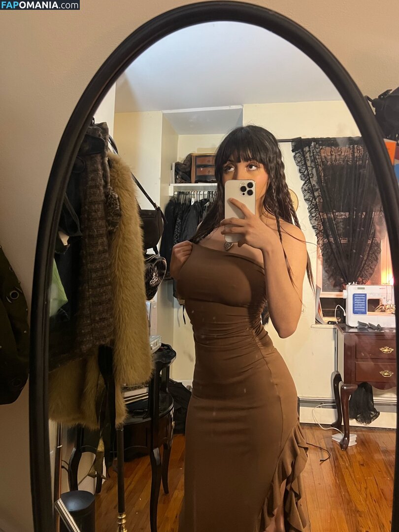 d00mlee  / d00mlee / thotmegumi / damileearch Nu OnlyFans  Photo fuitée #1