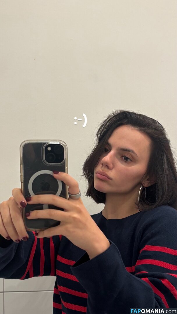 Dafne Keen / dafnefeetworld / dafnekeen Nu OnlyFans  Photo fuitée #1