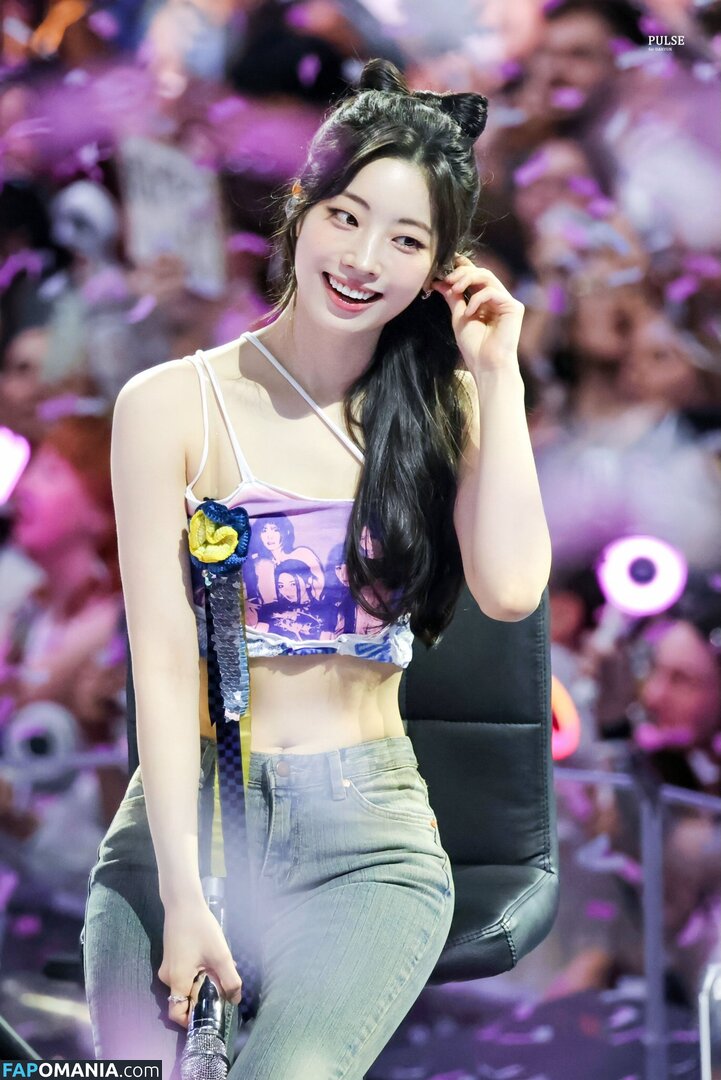 Dahyun / TWIƆƎ | TWICE / dahhyunnee Nu OnlyFans  Photo fuitée #3