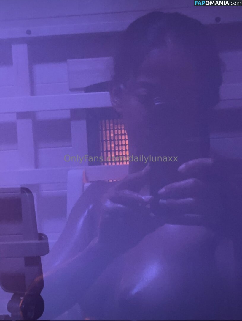 _thelivingluna / dailylunaxx / itsyahluna Nu OnlyFans  Photo fuitée #1