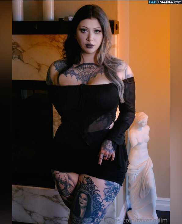 Dakota Alexandra / dakotaalexandraa / dakotagrim Nu OnlyFans  Photo fuitée #312