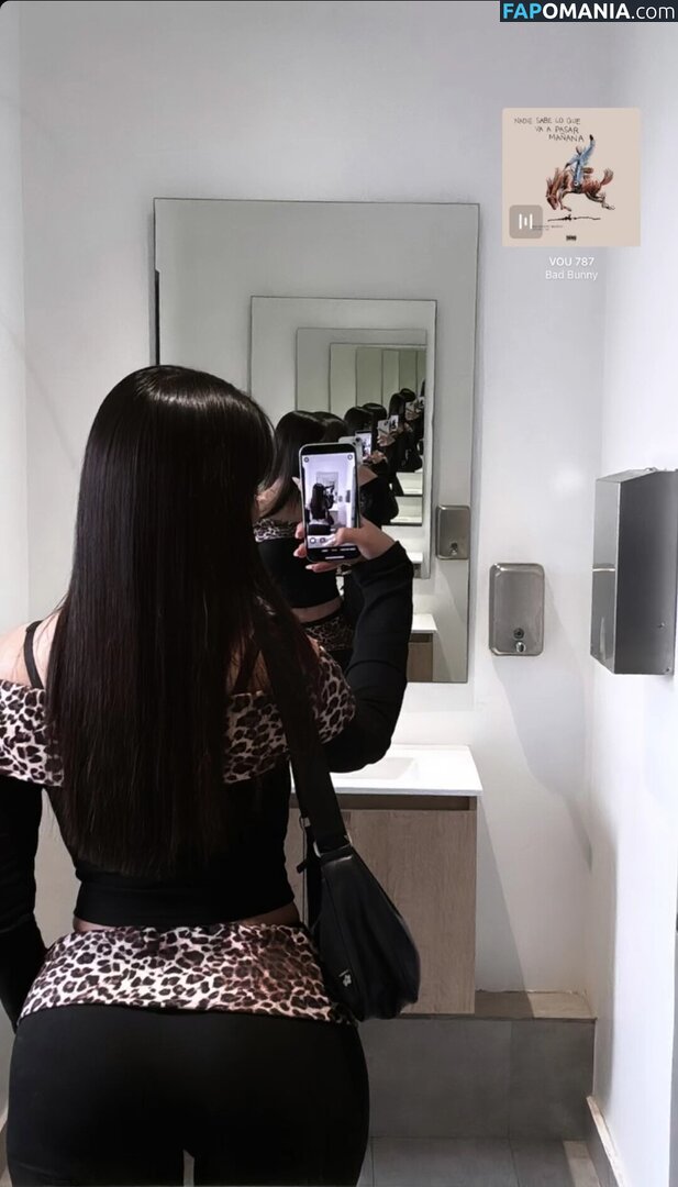 Dami Maries / VitaminDami / damimaries Nu OnlyFans  Photo fuitée #5