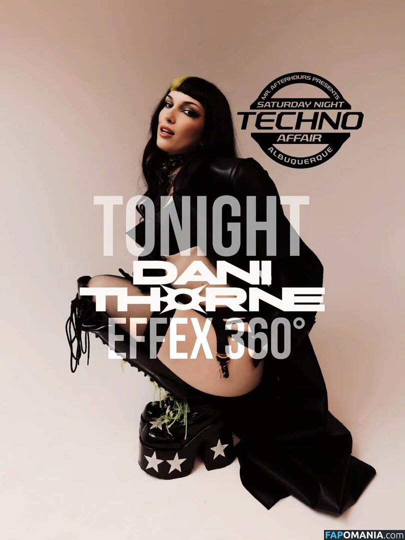 Dani Thorne / dani_thorne Nu OnlyFans  Photo fuitée #161