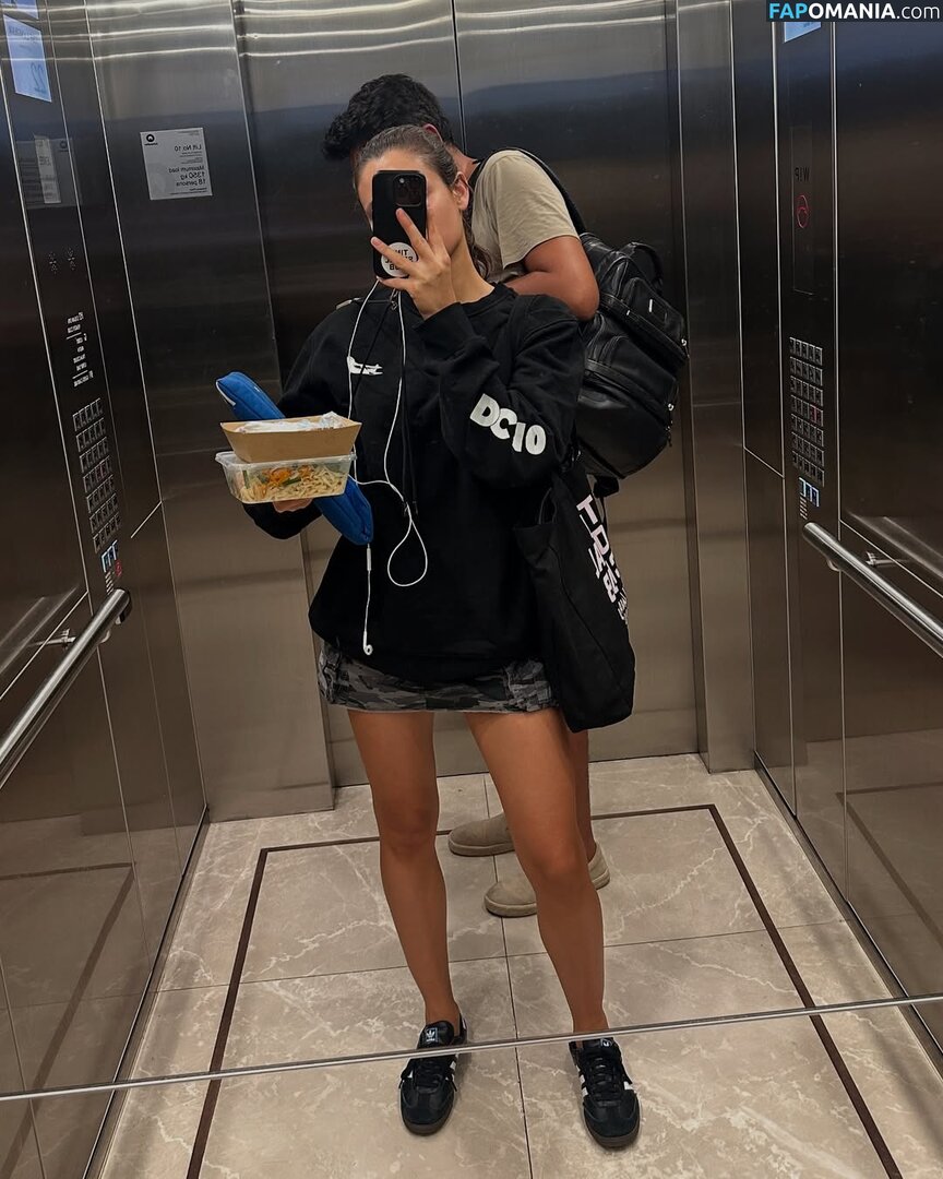 Daniela Melchior / danielamelchior Nu OnlyFans  Photo fuitée #678