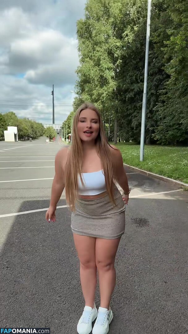 Daniela Virlan / blare20 / daniela_virlan1 / https: / virlan_daniela Nu OnlyFans  Photo fuitée #6