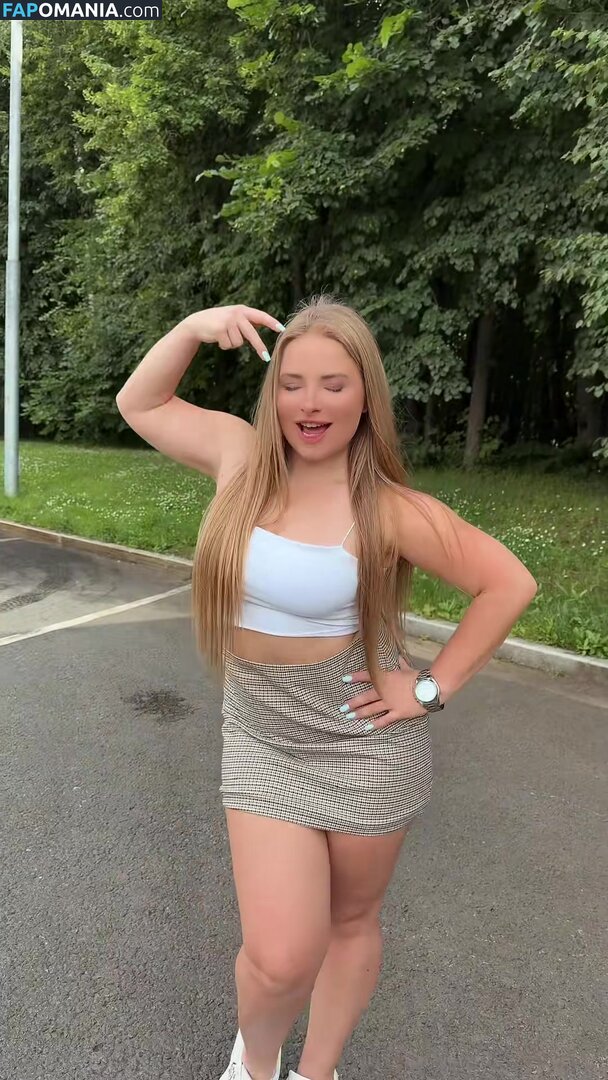 Daniela Virlan / blare20 / daniela_virlan1 / https: / virlan_daniela Nu OnlyFans  Photo fuitée #16