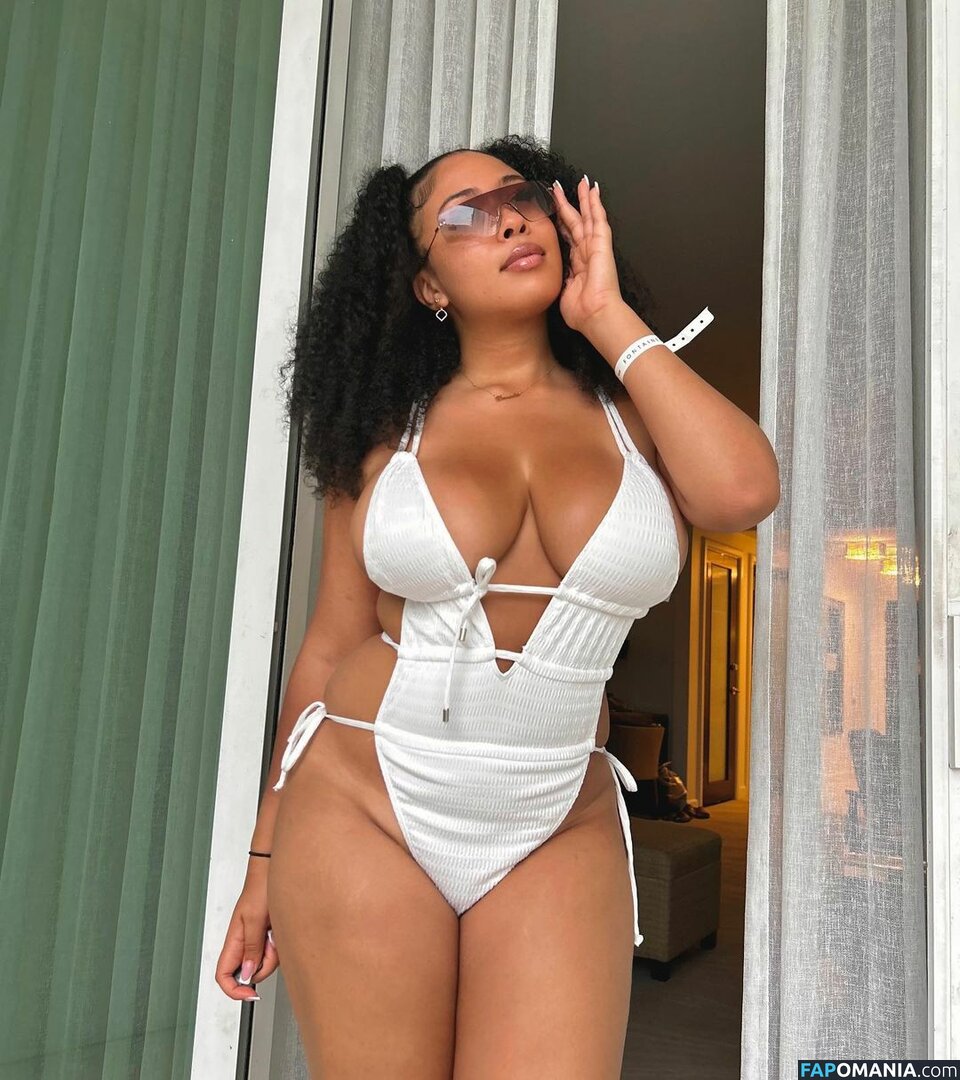 Danielle Ramona / danielle.ramona / danielleramona / ramona_daniella Nu OnlyFans  Photo fuitée #124