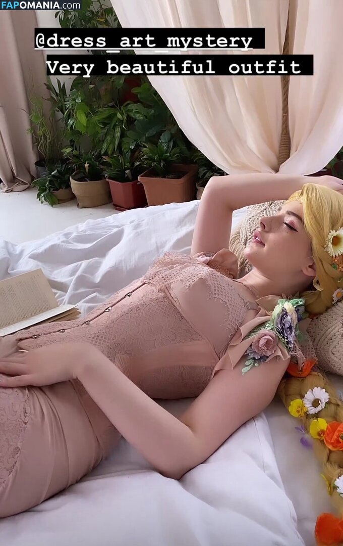 Daria Khime / dariakhimcosplay Nu OnlyFans  Photo fuitée #327