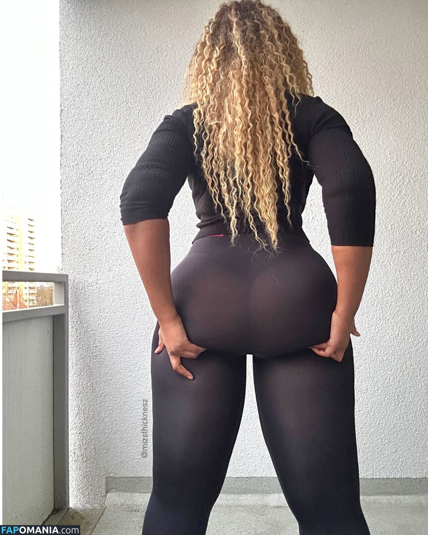 Deborah Olawovin, Mizsthicknesz / mizsthicknesz Nu OnlyFans  Photo fuitée #6