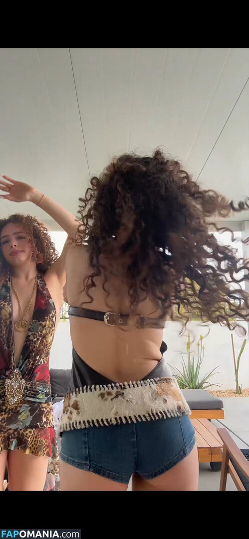 Demitra Kalogeras / demitrakalogeras Nu OnlyFans  Photo fuitée #16