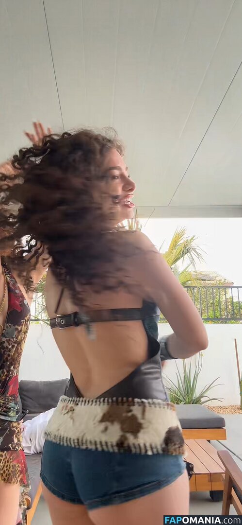 Demitra Kalogeras / demitrakalogeras Nu OnlyFans  Photo fuitée #18