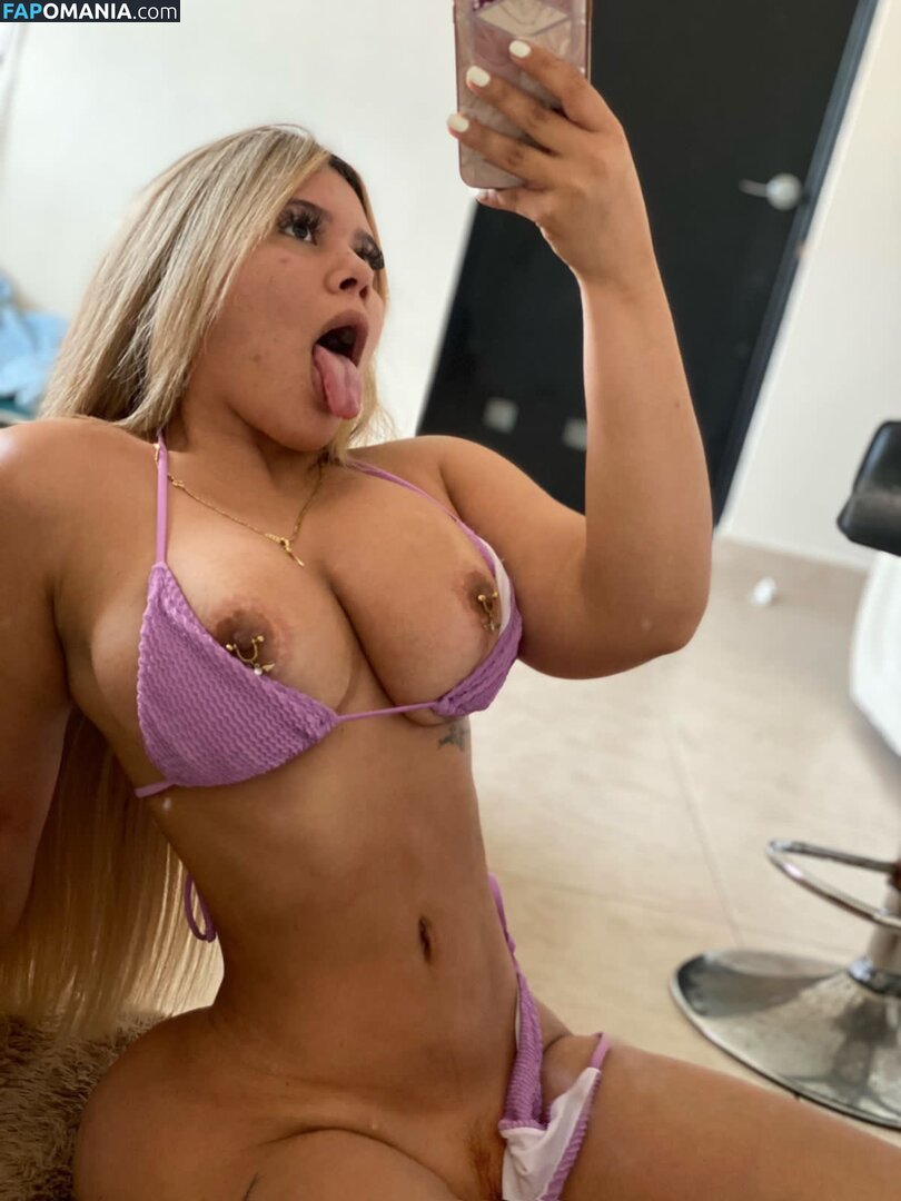 Desiree Gonzalez / Dezii G / Dezii Gonzalez / desireegonzaleznoguera / deziigonzalezoficial / https: Nu OnlyFans  Photo fuitée #50