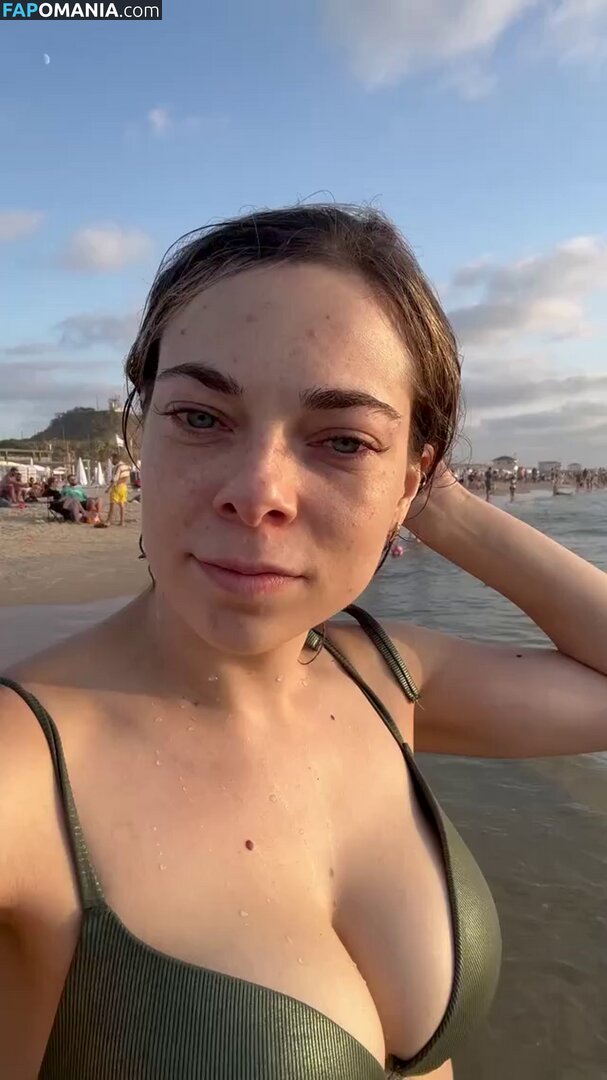 Dina Belenkaya / dinabelenkaya / thebelenkaya Nu OnlyFans  Photo fuitée #15