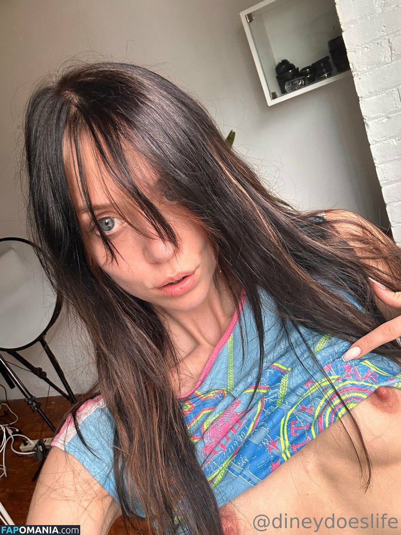d4disneylife / dineydoeslife Nu OnlyFans  Photo fuitée #72
