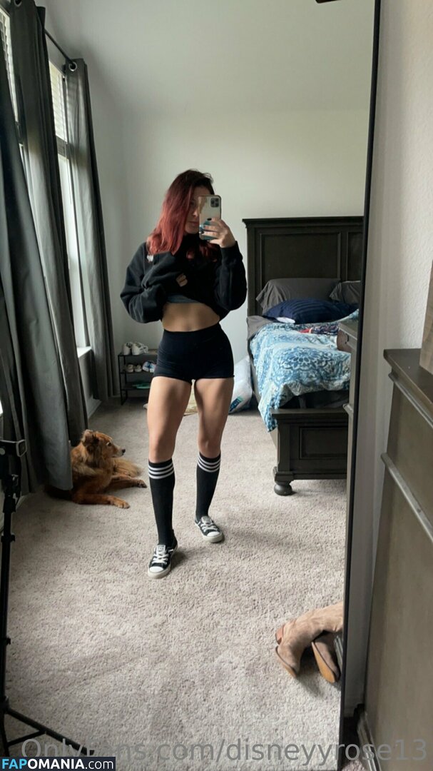 disneyy13rose / disneyyrose13 Nu OnlyFans  Photo fuitée #188