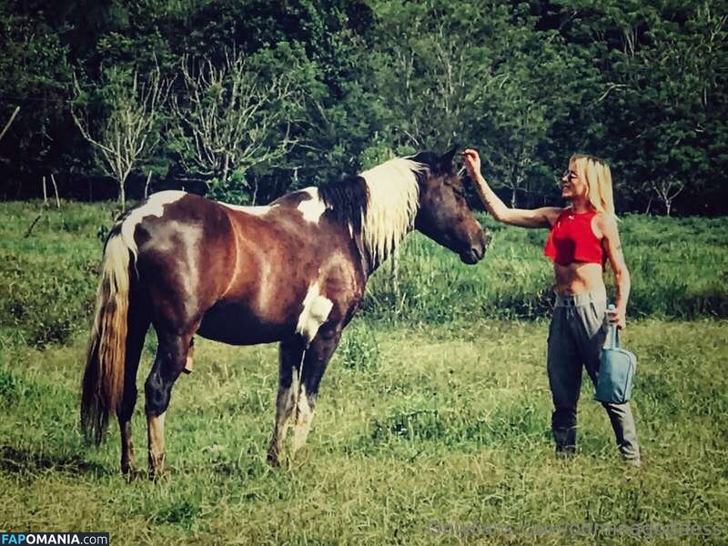 Domina Diosa Nu OnlyFans  Photo fuitée #17