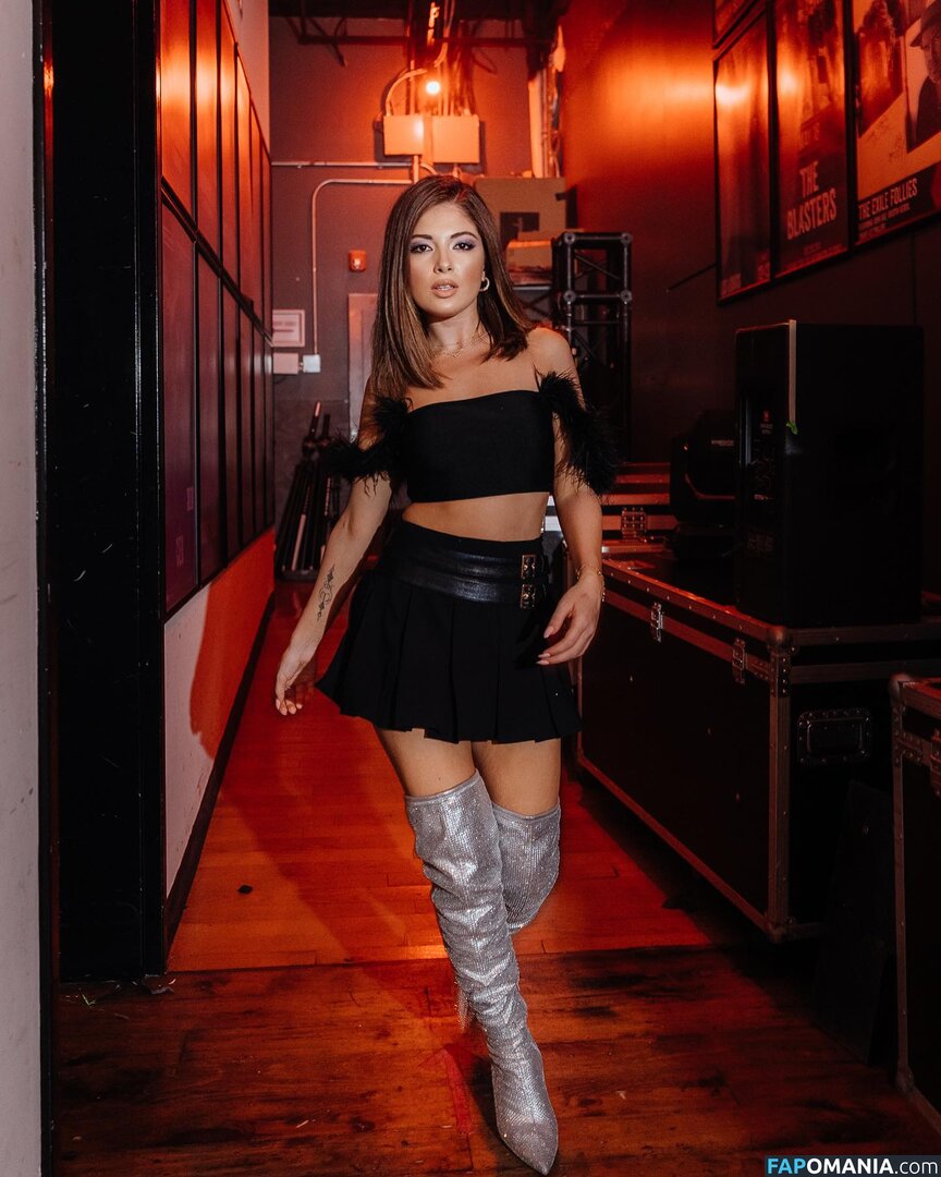 Donya Dadrasan / donyadadrasan / https: Nu OnlyFans  Photo fuitée #19