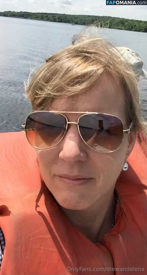 drewandelena / elena.drew Nu OnlyFans  Photo fuitée #3