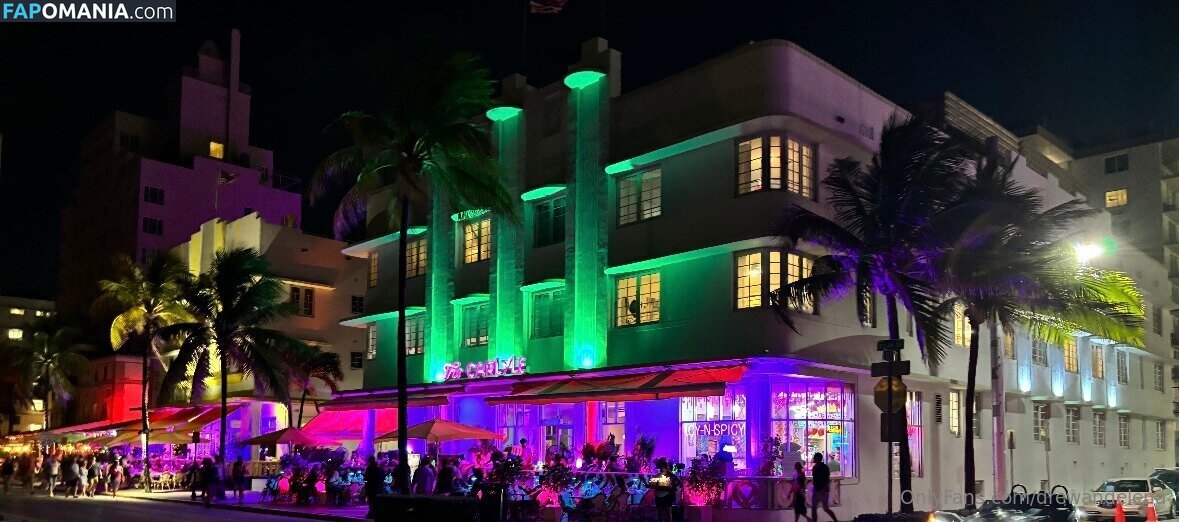 drewandelena / elena.drew Nu OnlyFans  Photo fuitée #12