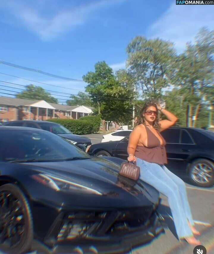 Drivewithisabella Nu OnlyFans  Photo fuitée #4