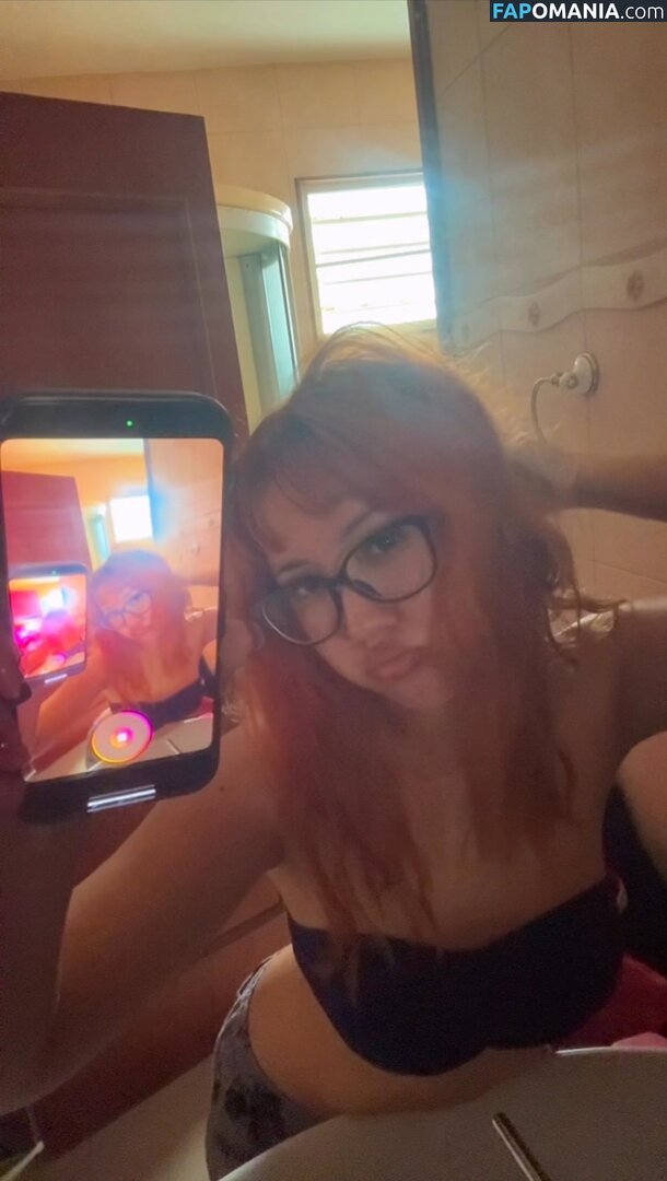 dumsillygirl / grlonwifi / https: Nu OnlyFans  Photo fuitée #2