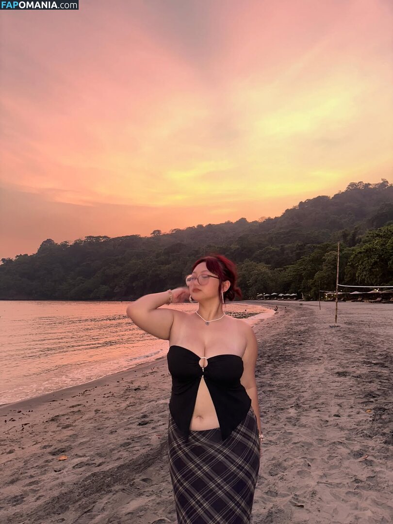 dvmyuna / dvna___dvna Nu OnlyFans  Photo fuitée #1