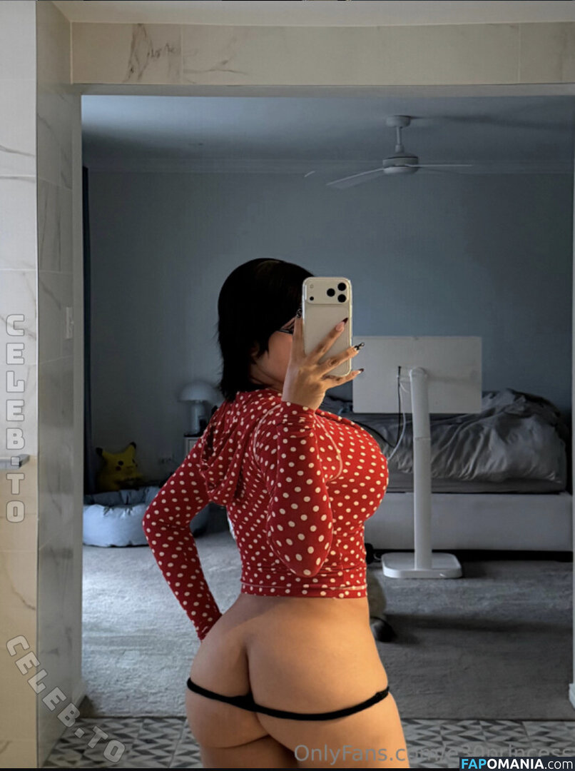 e30princess Nu OnlyFans  Photo fuitée #8