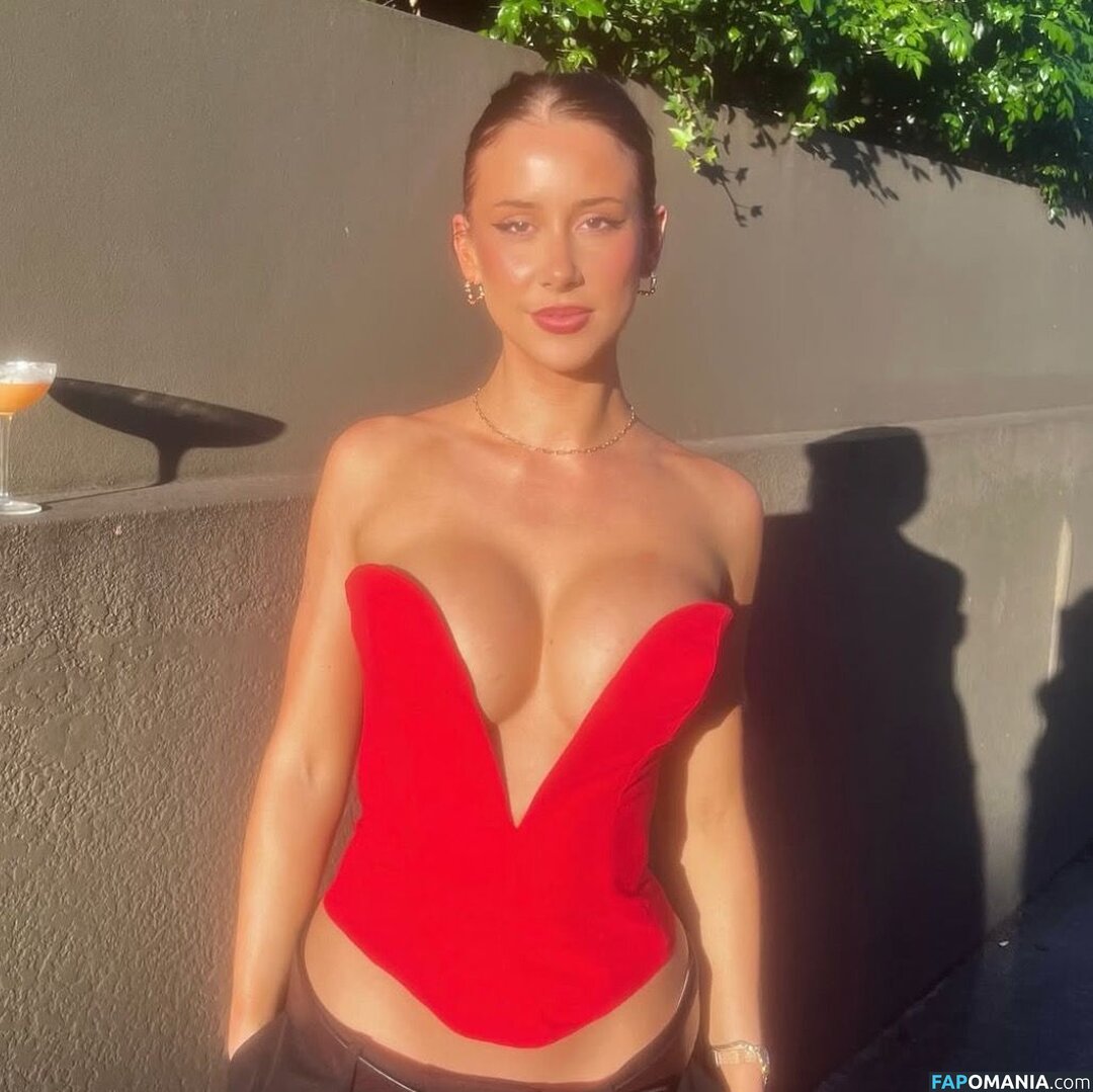 Ebony / ebbbb.33 / geebzer Nu OnlyFans  Photo fuitée #2