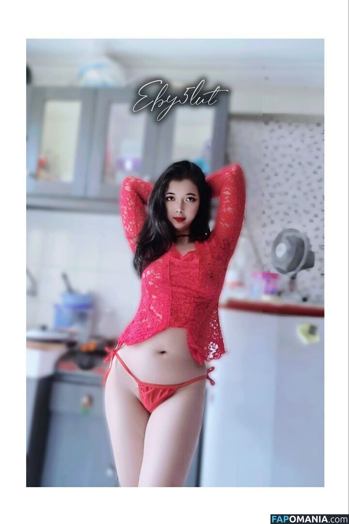 Eby Sarasvati / Eby5lut / EbySarasvati Nu OnlyFans  Photo fuitée #47