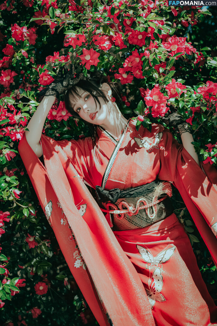 eeelyeee / eeelyeee (Ely Cosplay) Nu OnlyFans  Photo fuitée #11