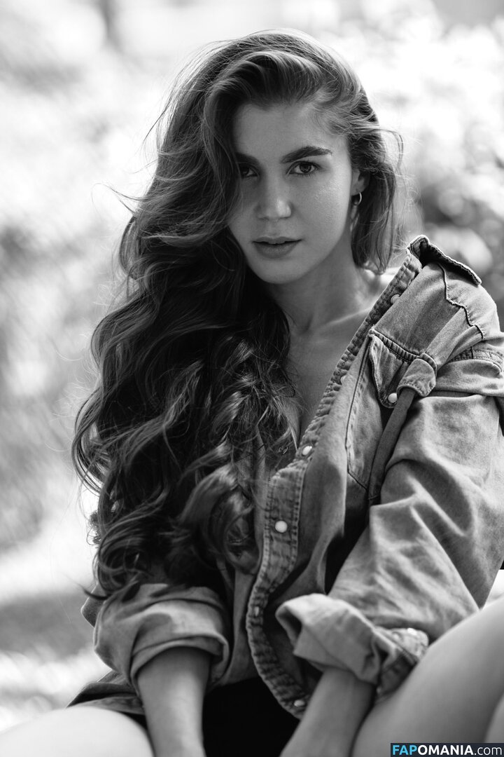 Effy Jones / effybabyliss / effyjones / thequeenie Nu OnlyFans  Photo fuitée #25