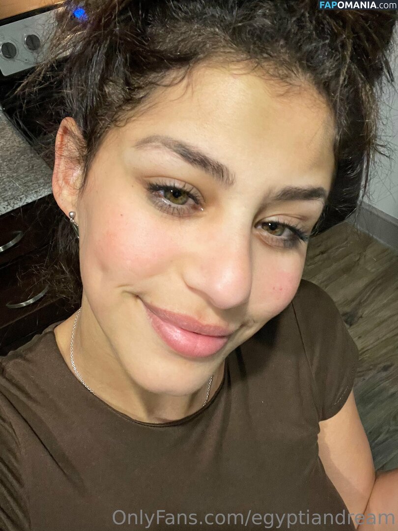 egyptiandream / egyptiandreamstours Nu OnlyFans  Photo fuitée #16