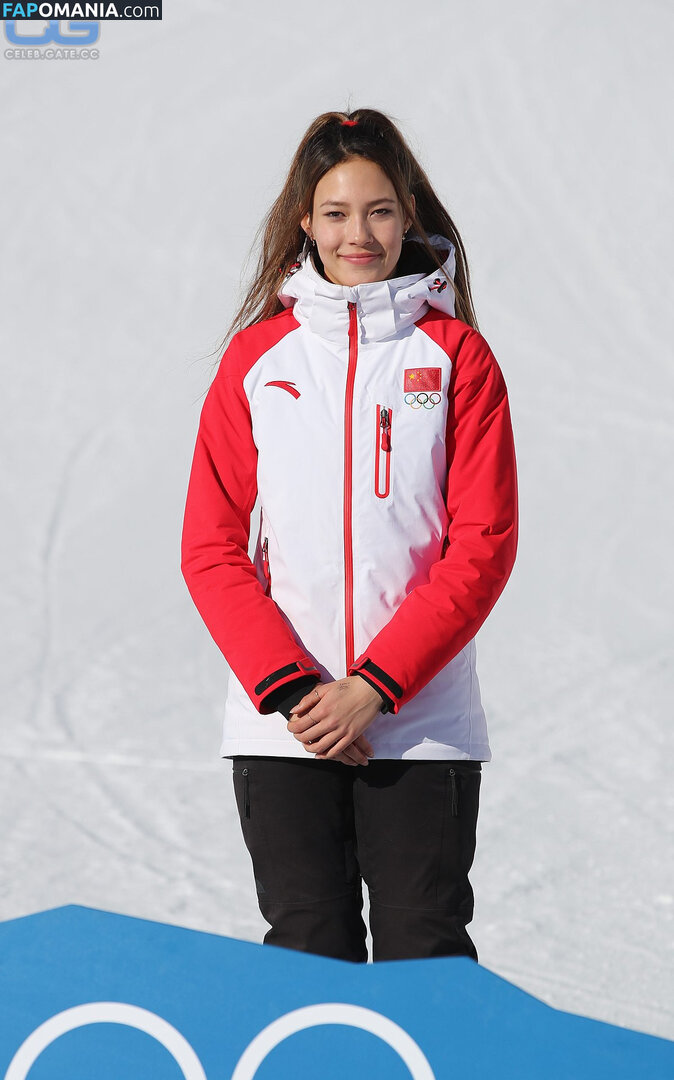 Eileen Gu / GoEileenGu / eileengu / https: Nu OnlyFans  Photo fuitée #10